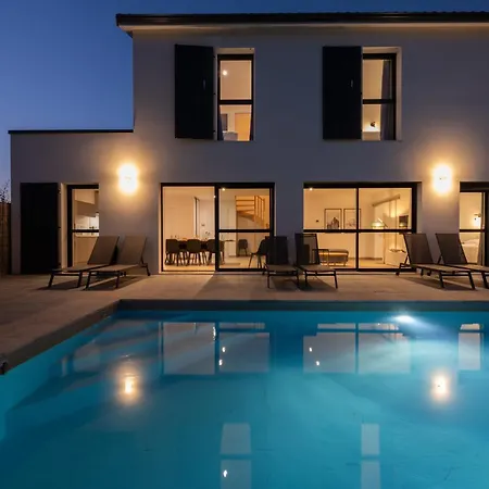 La Foret D'armotte 10 By Avecoeur *